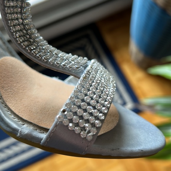 KISS KISS silver heels with crystals size 37 - Picture 8 of 12